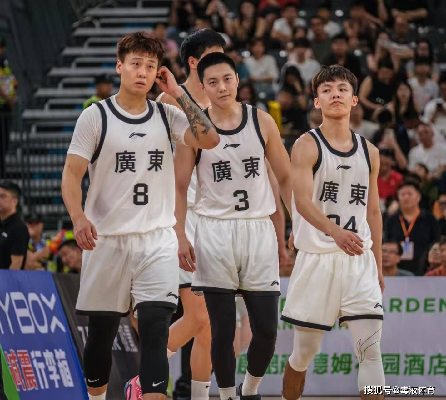 九游体育-包含清晨体能课后;新奥尔良鹈鹕调整名单备战全明星赛;震撼外界;阵容厚度经受考验的词条